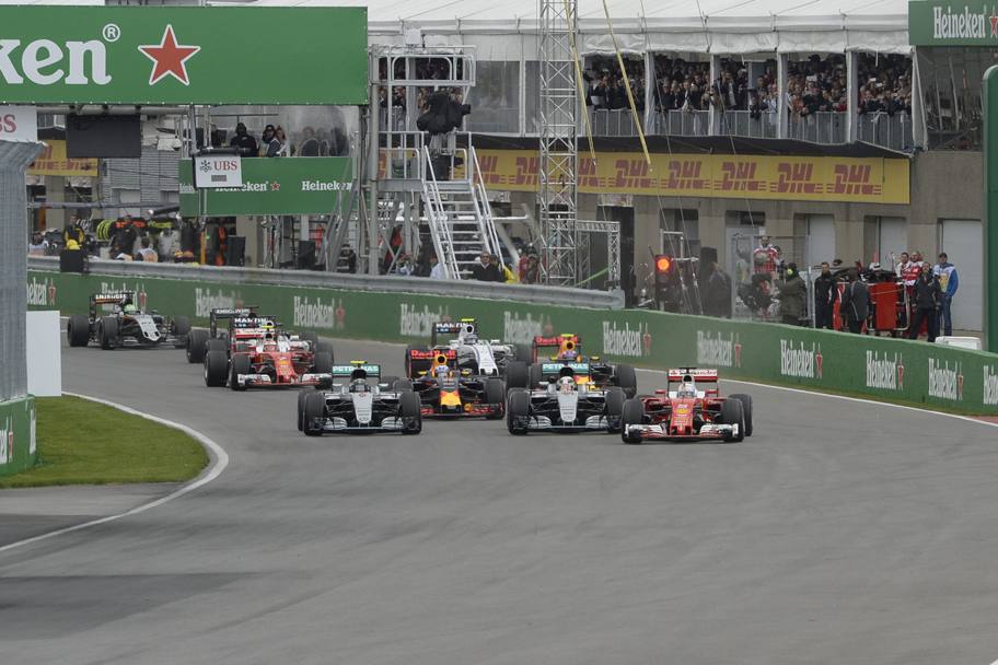 La straordinaria partenza della Ferrari di Sebastian Vettel nel GP del Canada: la Ferrari del tedesco ha sverniciato le due Mercedes di Lewis Hamilton e Nico Rosberg. Colombo